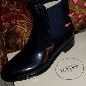 Lemon jelly Chelsea boot.